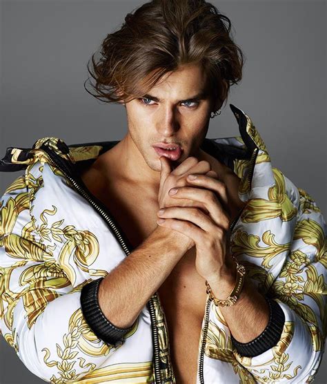 video modelle versace|versace model male.